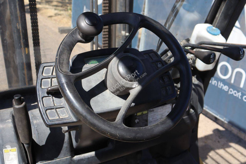 Chariot élévateur Yale GDP35VX