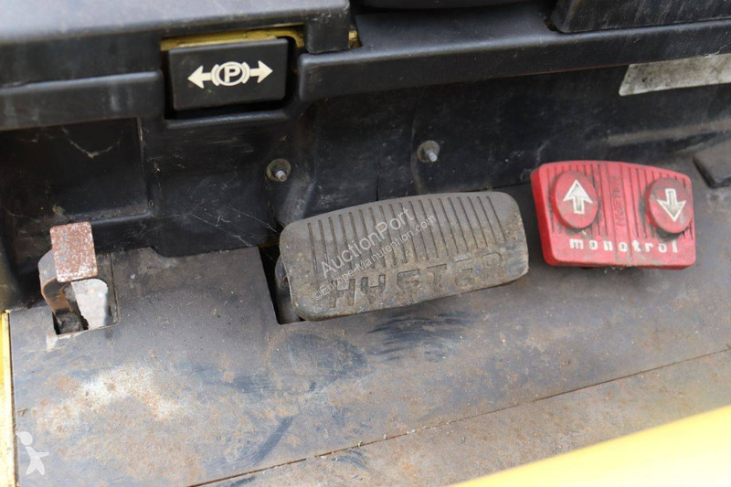 Автопогрузчик Hyster J3.00XM
