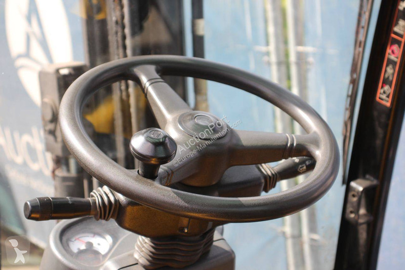 Chariot élévateur Hyundai 33L-7A