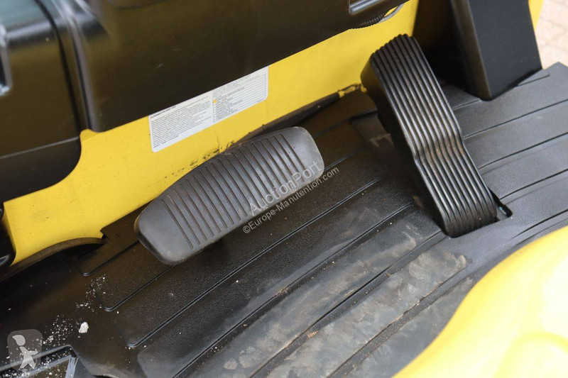 Навантажувач вилковий Hyster MWB