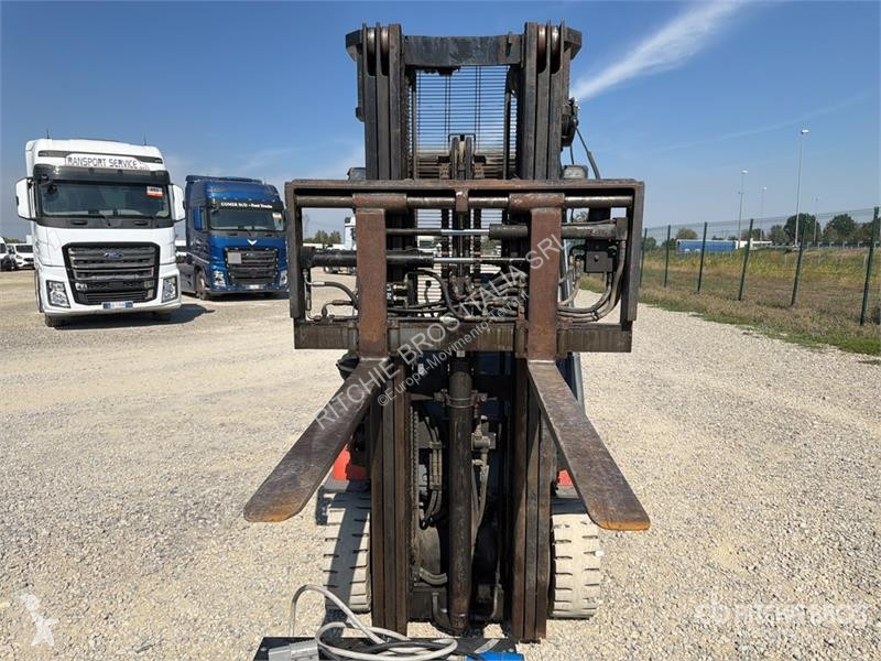 Empilhador elevador Toyota 7FBH25