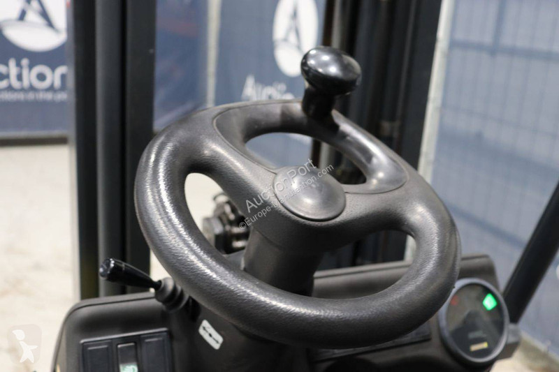 Chariot élévateur Linde E18P