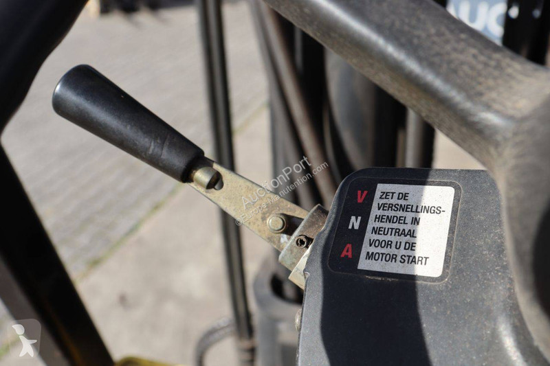 Chariot élévateur Hyster E100XL3