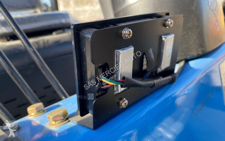 Empilhador elevador  chariot elevateur frontal...