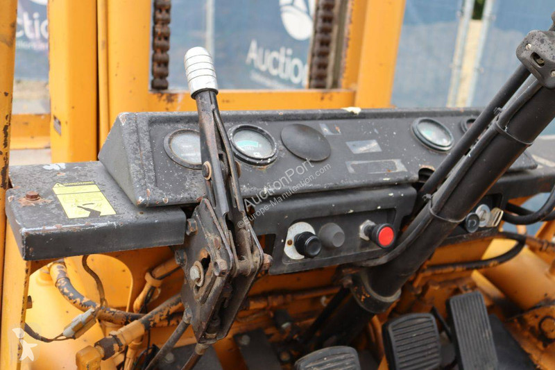 Chariot élévateur Komatsu FG35-4