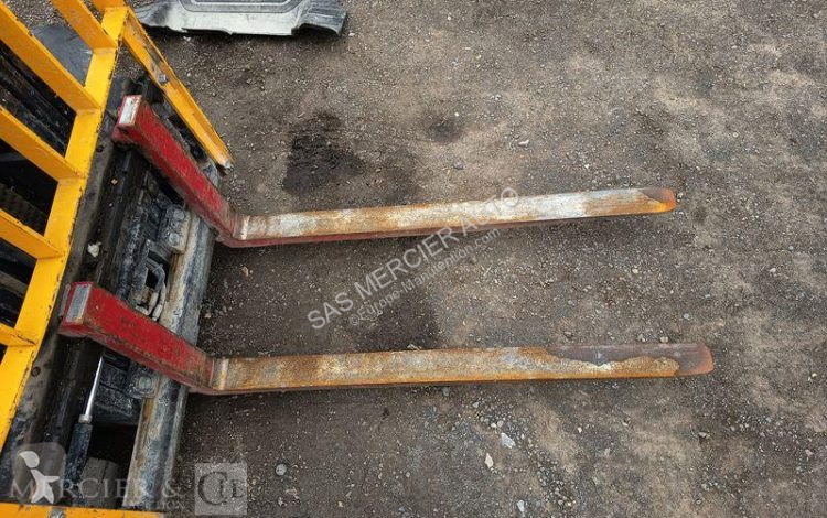 Empilhador elevador Hyster chariot mat