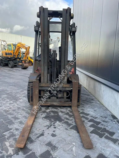 Heftruck Linde T