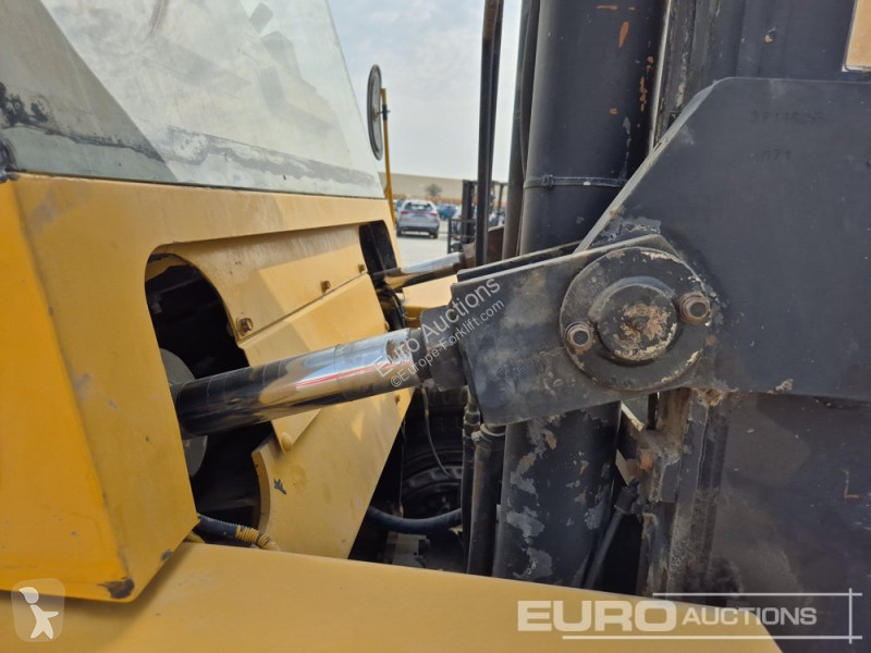 Heftruck Caterpillar DP150