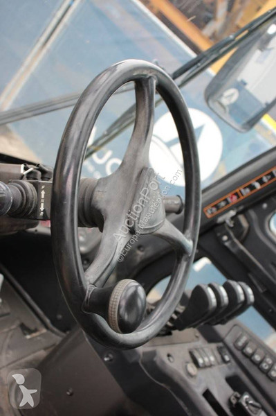 Stivuitor Hyundai 80D-9