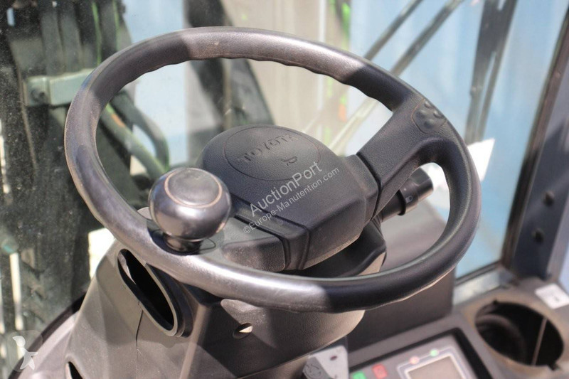 Heftruck Toyota 8FBEK16T