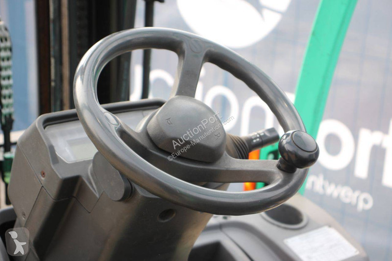 Vysokozdvižný vozík Mitsubishi FG25N