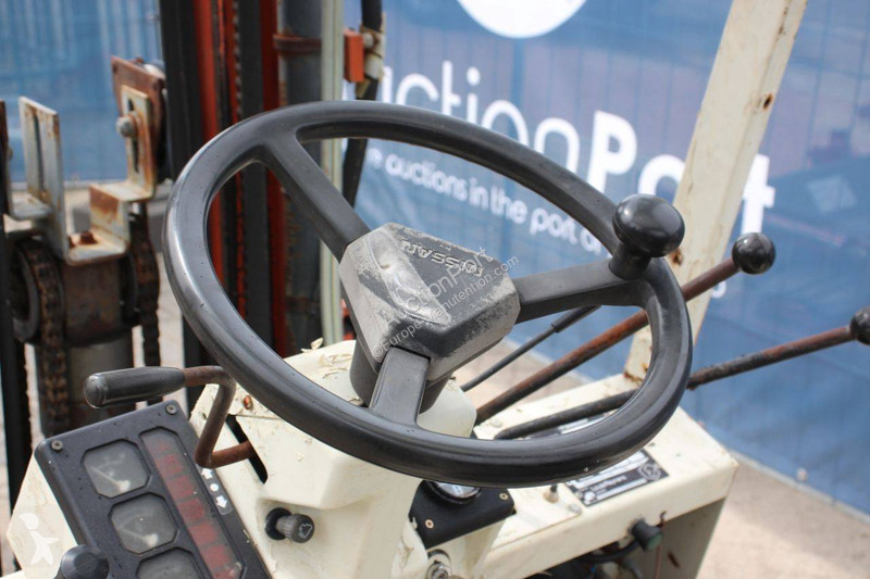 Chariot élévateur Nissan EH01A15U