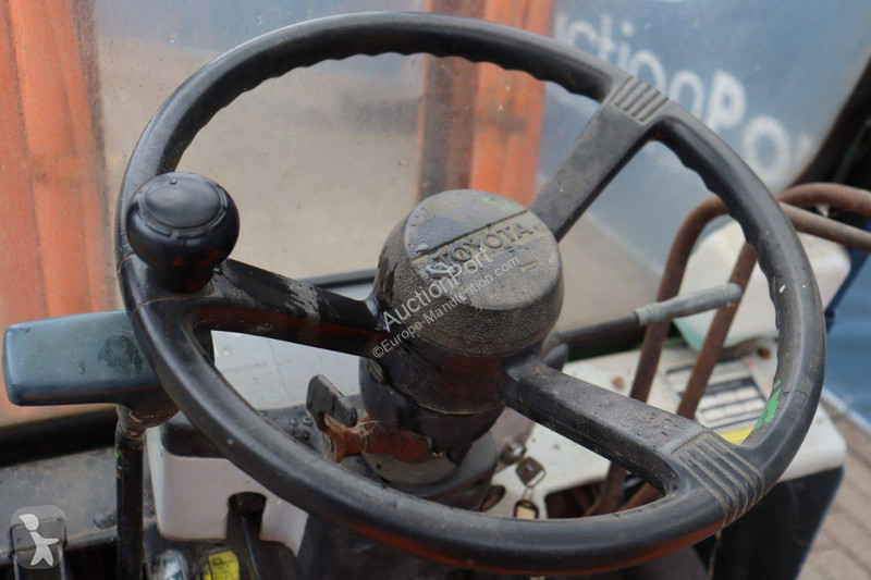 Chariot élévateur Toyota 02-5FD 15