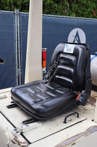 Chariot élévateur Nissan PH02A-25U