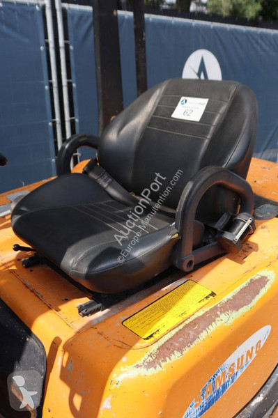 Samsung SF30D Forklift