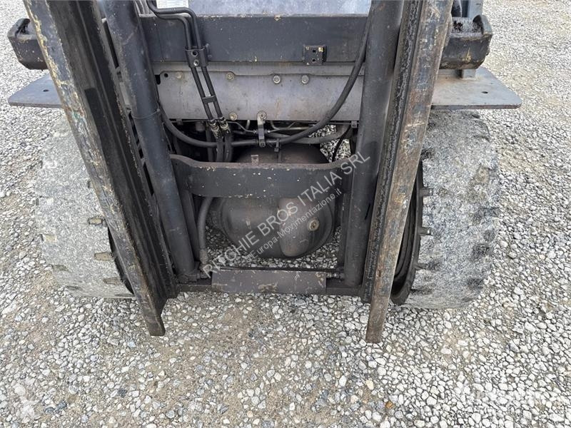 Emelőtargonca Toyota 02-6FDF30 2900 kg Forklift