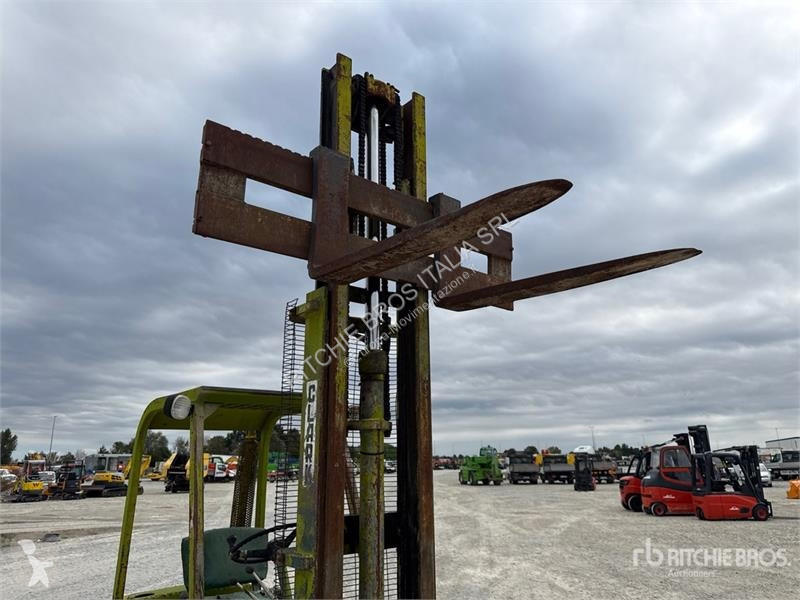Carretilla elevadora Clark C500-Y55PD Forklift