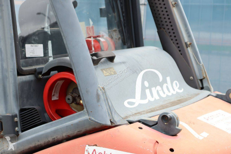 Автопогрузчик Linde T