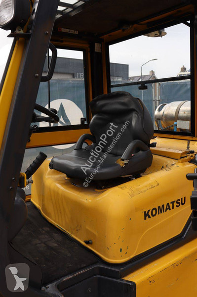 Chariot élévateur Komatsu FG401-7