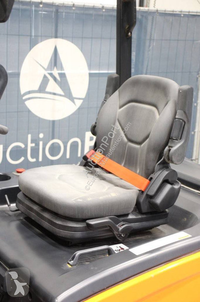 Chariot élévateur Doosan B25x-7plus