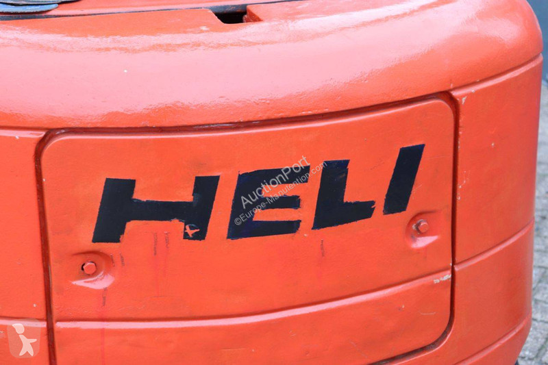 Chariot élévateur Heli CPD25J3