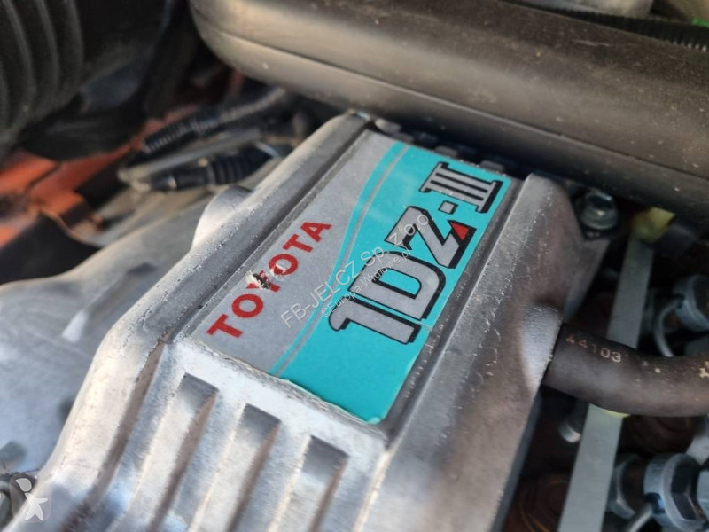 Teleskopický manipulátor Toyota 02-8 FD F 30