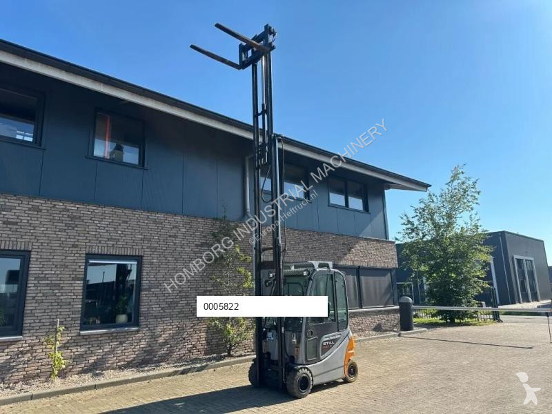 Heftruck Still -16P 1.6 ton Triplex Freelift...