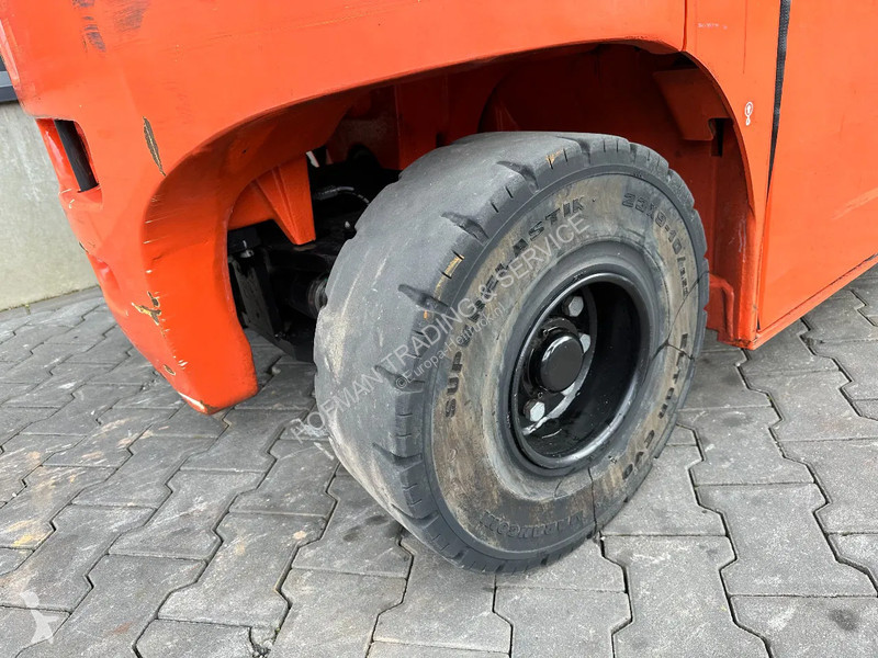 Teleskopický manipulátor Toyota 8FBMT45