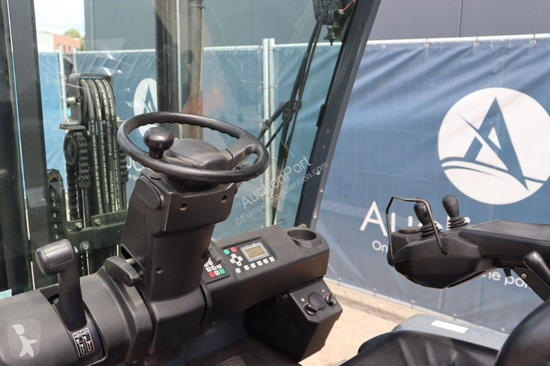 Carrello elevatore Toyota 8FBMKT25