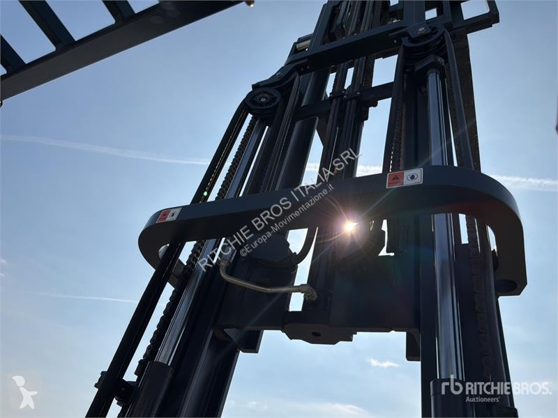 Навантажувач вилковий Bobcat D30NXP 3000 kg...