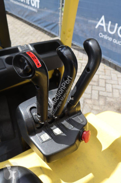 Forklift