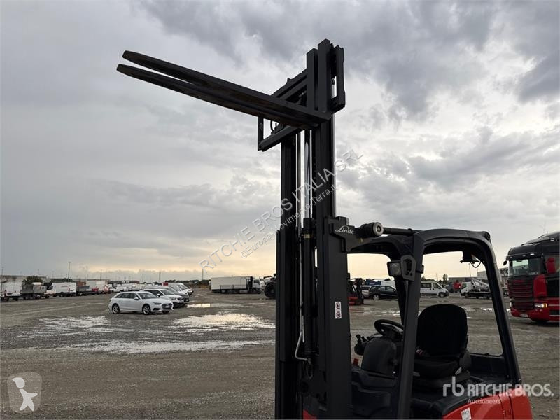 可升降式叉车 Linde E16PH-01 1600 kg Electric Forklift