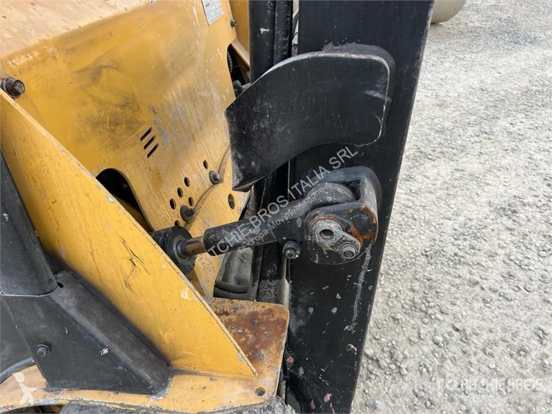 Carretilla elevadora Caterpillar DP20CN 2000 kg...