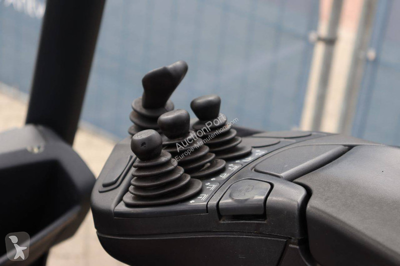 Автопогрузчик Linde H25D-02