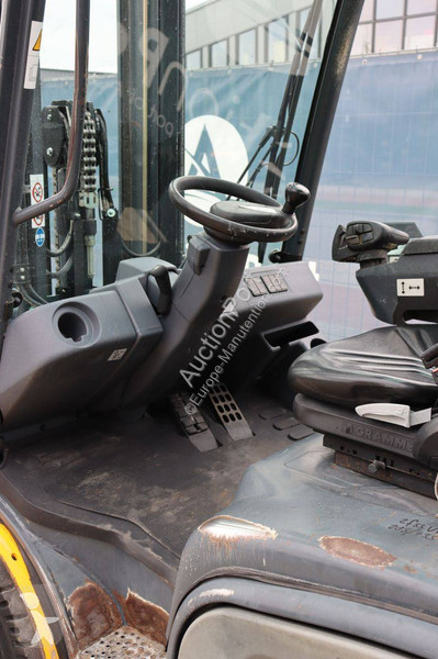 Chariot élévateur Jungheinrich 425s