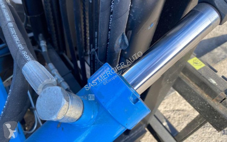 Empilhador elevador  chariot elevateur frontal...