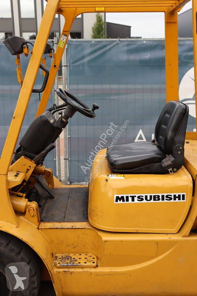 رافعة شوكية Mitsubishi FD30K
