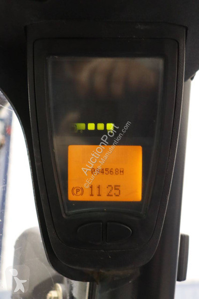 Empilhador elevador Linde D