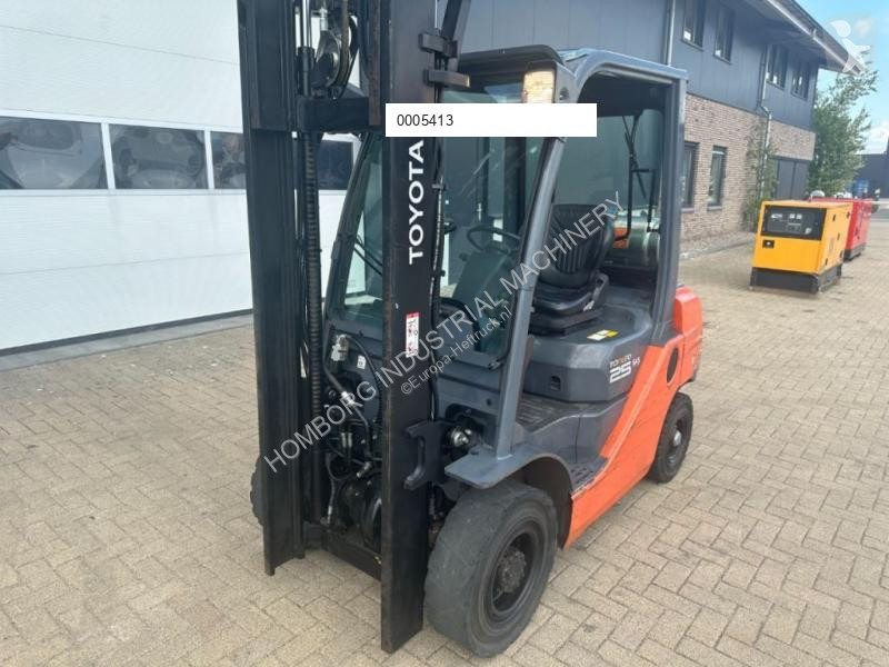 Heftruck Toyota 2.5 ton 25 Triplex Freelift...