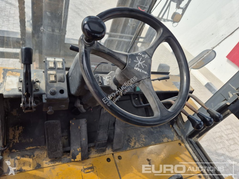 Heftruck Caterpillar DP150