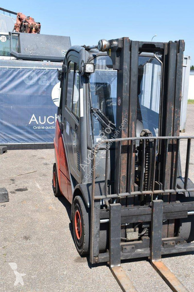 Heftruck Linde T-02