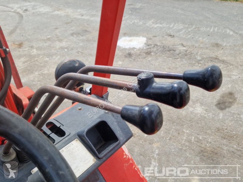 Teleskopický manipulátor Toyota 42-7FG25