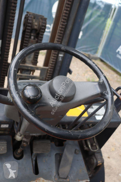 Навантажувач вилковий Doosan G25G