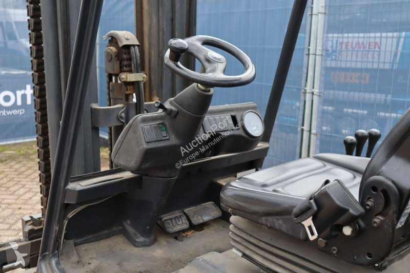 Carretilla elevadora Linde E30-01