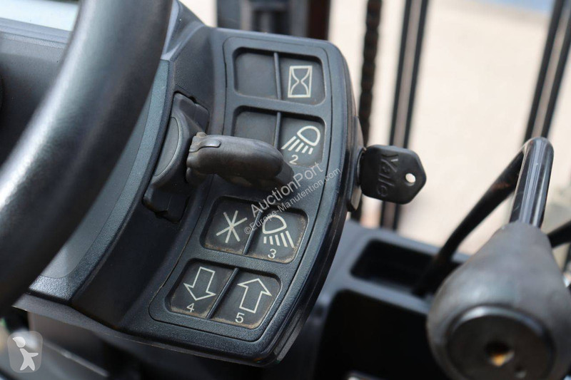 Carrello elevatore Yale GDP40VX6-V2771