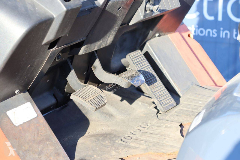 Empilhador elevador Toyota 02-7FG45