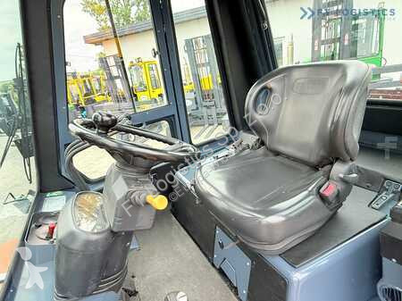 Teleskopický manipulátor Toyota