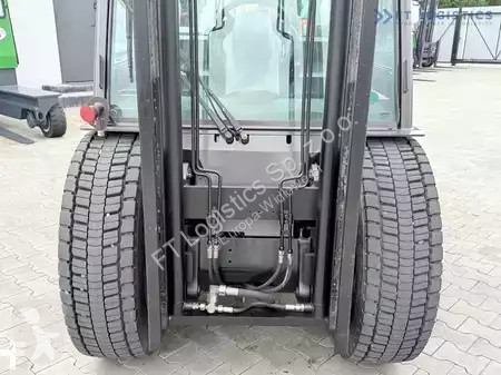 Автопогрузчик Manitou