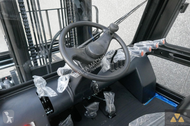 Vysokozdvižný vozík  FD70T-NJB3