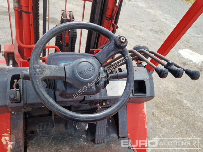 Teleskopický manipulátor Toyota 42-7FG25